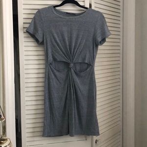 Short sleeve grey cut out dress